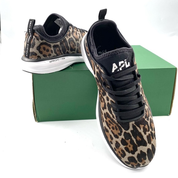APL Iconic propulsion white leopard calf hair shoe - Picture 7 of 12